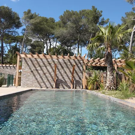 Eden, Ac, Pool And At 500m Daire La Croix-Valmer
